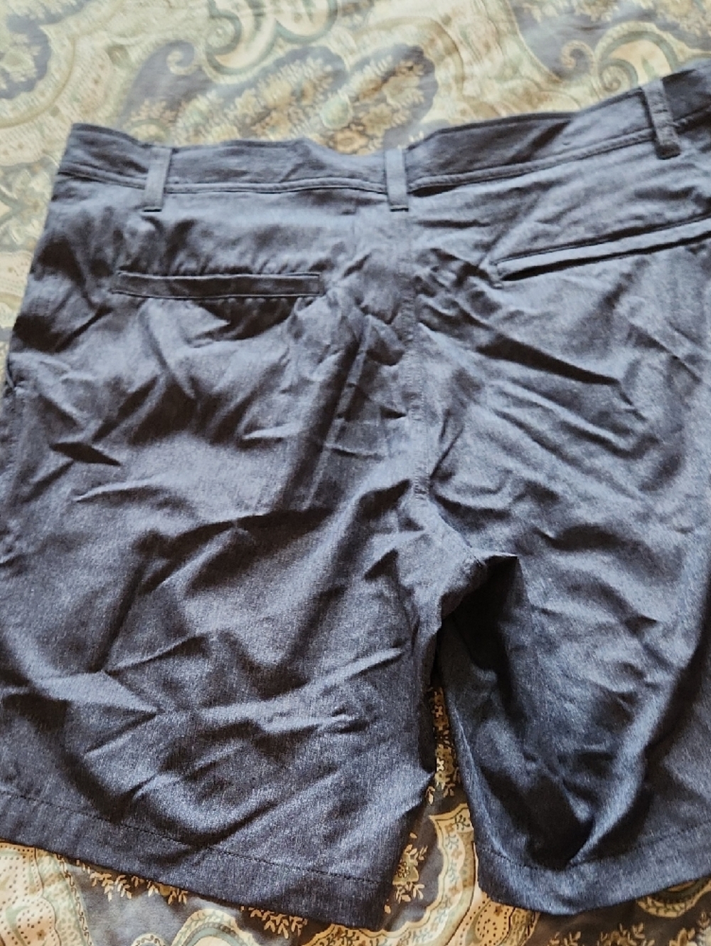 Lot Of 3 Pairs Men's Gold Shorts Nike Eddie Bauer 32 Degrees - Picture 9 of 14